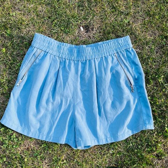 Rebecca Taylor Blue High Waist Pleated Shorts w/ Zipper Pockets Size 4 - Picture 2 of 6